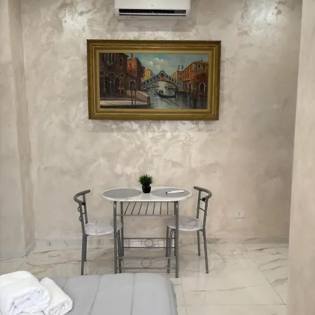 Bed & Breakfast Luxury By Anna Bari